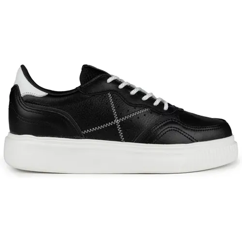 Munich - Shoes > Sneakers - Black - Munich - Modalova