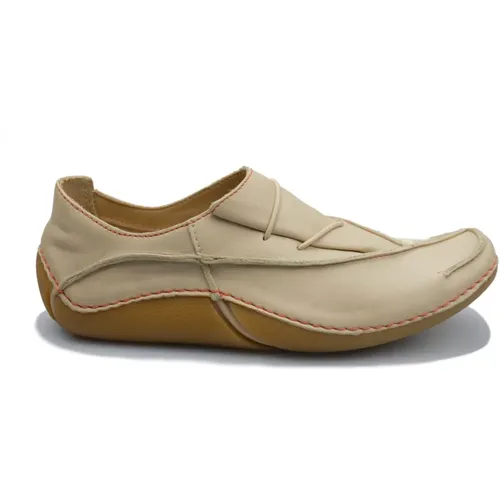 Shoes > Flats > Loafers - - Clarks - Modalova