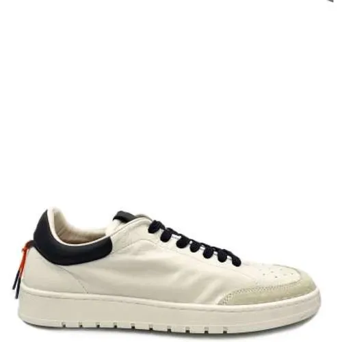 Shoes > Sneakers - - Barracuda - Modalova