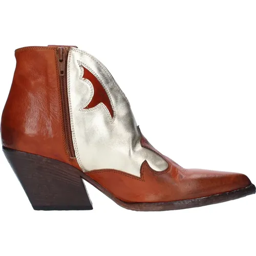 Shoes > Boots > Cowboy Boots - - Elena Iachi - Modalova