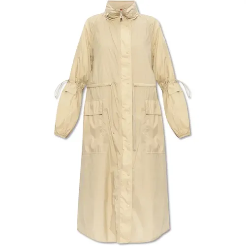 Moncler - Coats > Parkas - Beige - Moncler - Modalova