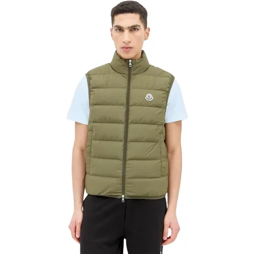 Moncler - Jackets > Vests - Green - Moncler - Modalova