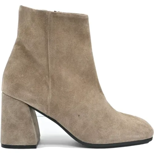 Shoes > Boots > Ankle Boots - - Carmens - Modalova