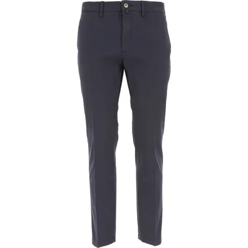 Trousers > Chinos - - Siviglia - Modalova