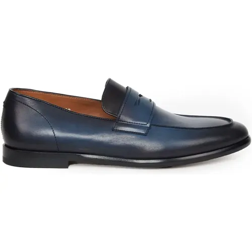 Shoes > Flats > Loafers - - Doucal's - Modalova