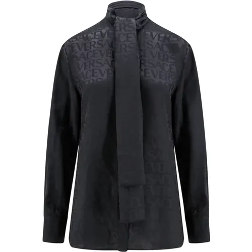 Blouses & Shirts > Shirts - - Versace - Modalova