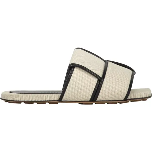 Shoes > Flip Flops & Sliders > Sliders - - Bottega Veneta - Modalova