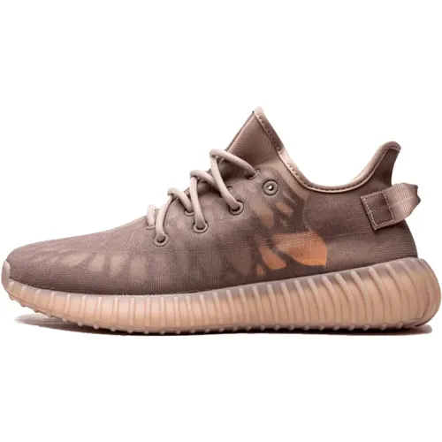 Yeezy - Shoes > Sneakers - Brown - Yeezy - Modalova