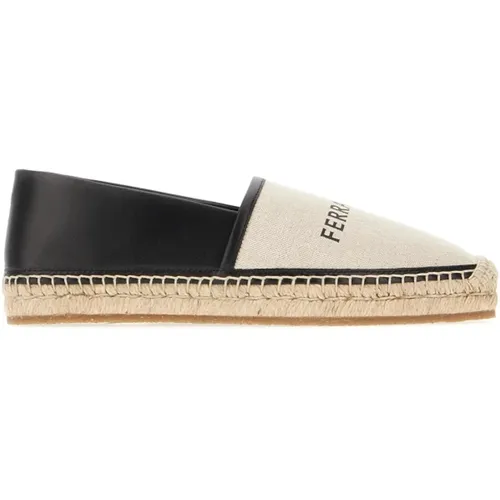 Shoes > Flats > Espadrilles - - Salvatore Ferragamo - Modalova