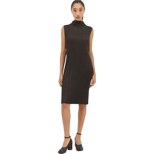 Dresses > Day Dresses > Midi Dresses - - Issey Miyake - Modalova