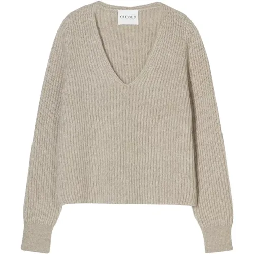 Knitwear > V-neck Knitwear - - closed - Modalova