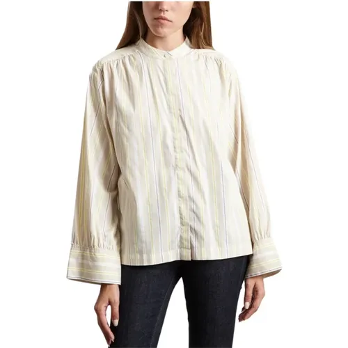 Blouses & Shirts > Shirts - - closed - Modalova