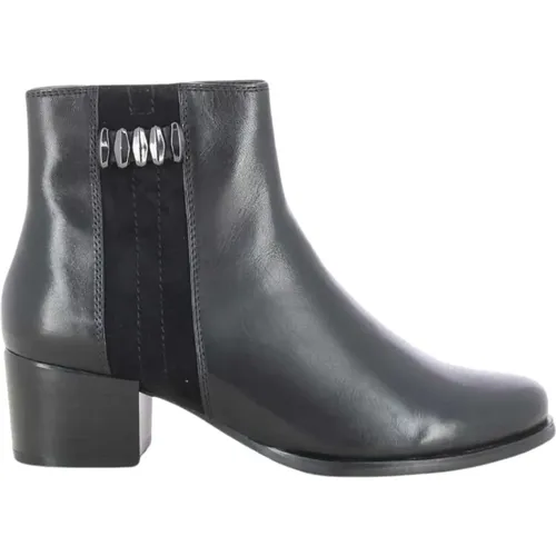 Shoes > Boots > Heeled Boots - - Regarde le Ciel - Modalova