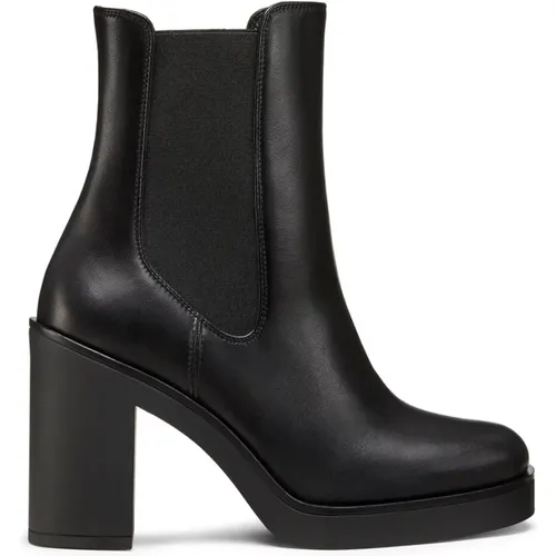 Shoes > Boots > Chelsea Boots - - Stuart Weitzman - Modalova