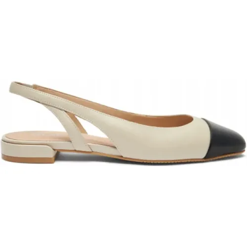 Shoes > Flats > Ballerinas - - Stuart Weitzman - Modalova