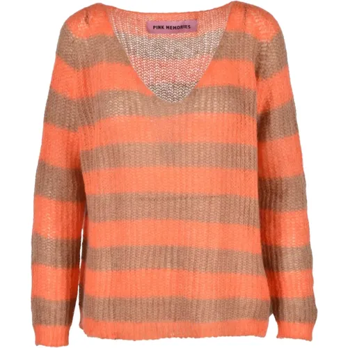 Knitwear > V-neck Knitwear - - Pink Memories - Modalova