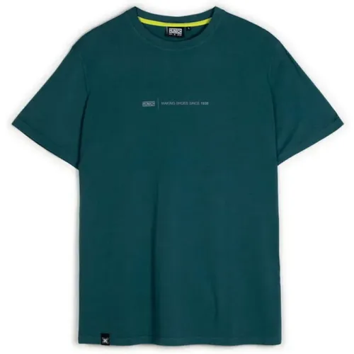 Munich - Tops > T-Shirts - Green - Munich - Modalova