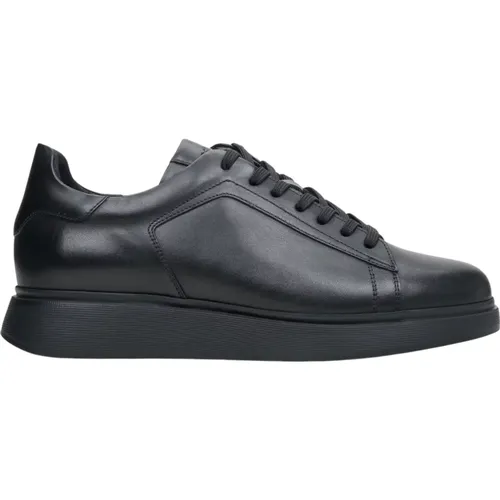 Estro - Shoes > Sneakers - Black - Estro - Modalova