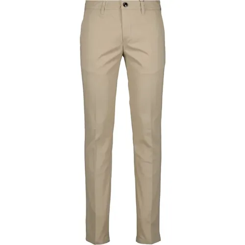 Trousers > Chinos - - Ami Paris - Modalova