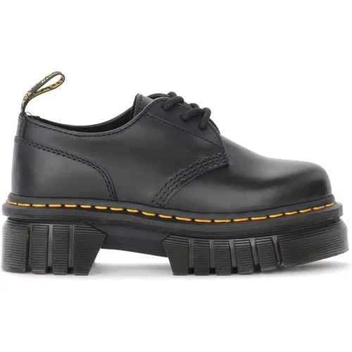 Shoes > Flats > Laced Shoes - - Dr. Martens - Modalova