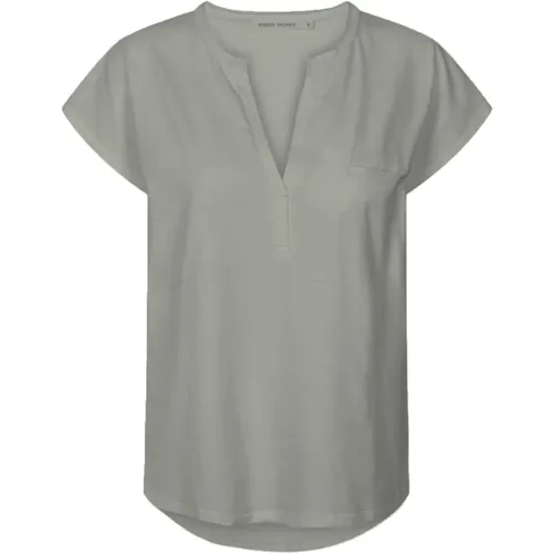 Tops > T-Shirts - - Rabens Saloner - Modalova