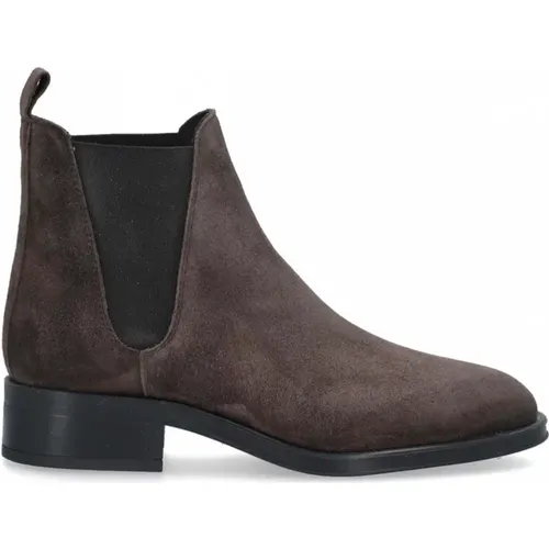 Shoes > Boots > Chelsea Boots - - Alpe - Modalova