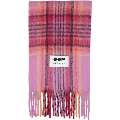 Accessories > Scarves > Winter Scarves - - OOF Wear - Modalova