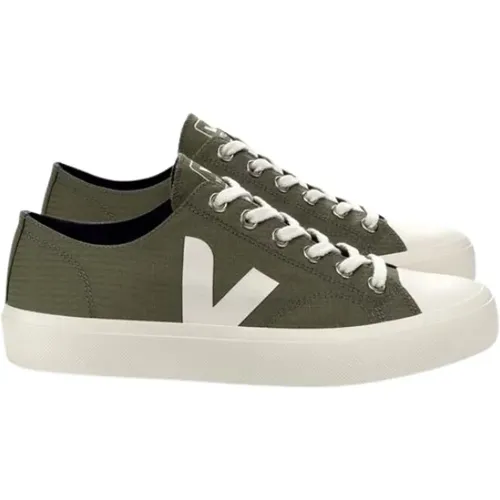 Veja - Shoes > Sneakers - Green - Veja - Modalova