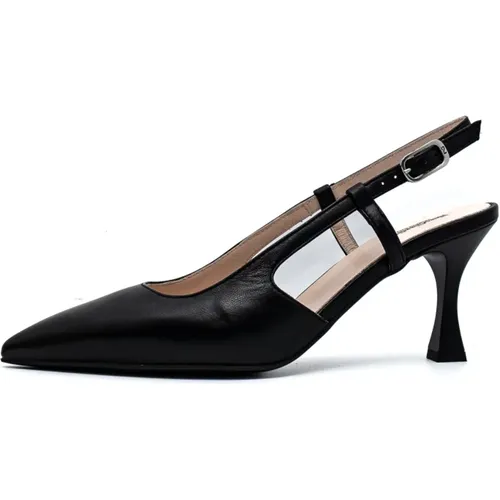 Shoes > Heels > Pumps - - Nerogiardini - Modalova