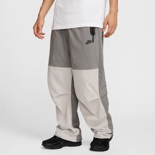 Pantalon oversize tissé Tech - Nike - Modalova