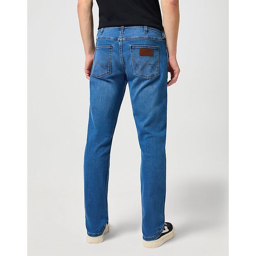 Greensboro Medium Stretch Straight Jean Taille 40 x32 - Wrangler - Modalova