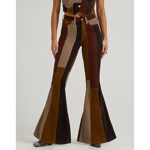 X Lainey Wilson Patchwork Bottom Taille 32 x32 - Wrangler - Modalova
