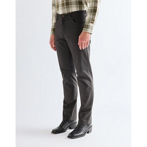 Texas Straight Lightweight Trousers Taille 44 x32 - Wrangler - Modalova