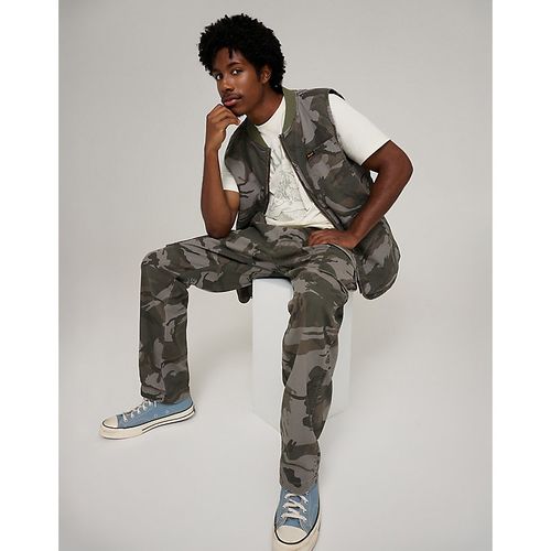 ® X Stranger Things ™ Mike Lucas Pant Taille 32 x32 - Wrangler - Modalova