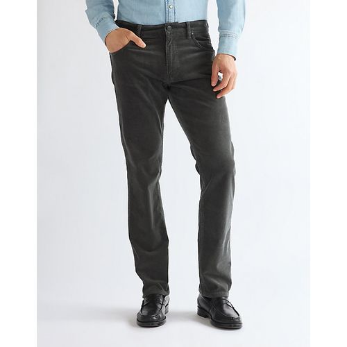 Greensboro Corduroy Straight Trousers Taille 44 x34 - Wrangler - Modalova