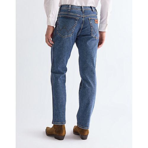 Texas Straight Medium Stretch Jean Taille 44 x36 - Wrangler - Modalova