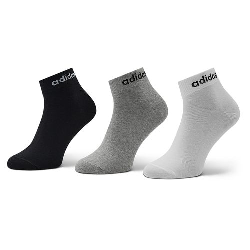 Chaussettes basses unisex adidas Think Linear Ankle Socks 3 Pairs IC1306 Gris - Chaussures.fr - Modalova