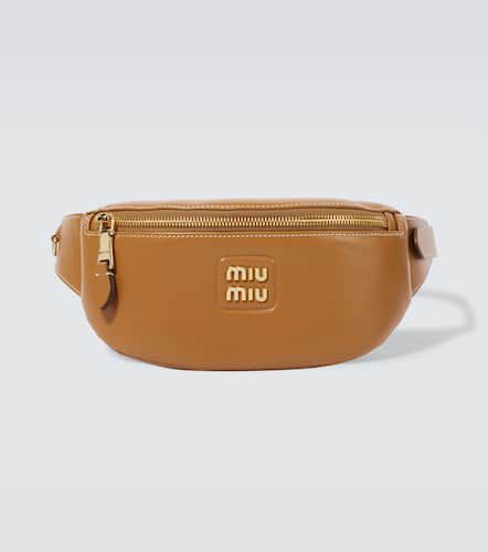 Sac ceinture en cuir à logo - Miu Miu - Modalova