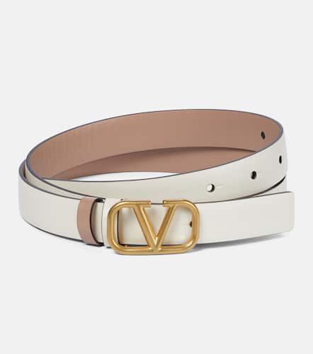 Ceinture VLogo Signature 20 réversible en cuir - Valentino Garavani - Modalova