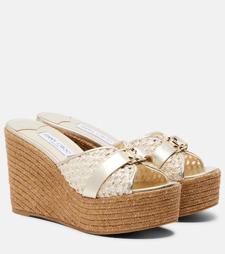 Mules compensées Leda en cuir et raphia - Jimmy Choo - Modalova