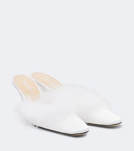 Mules de mariée en satin à plumes - Mach & Mach - Modalova
