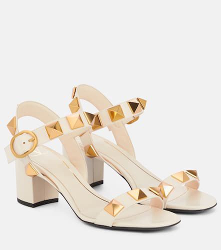 Sandales Roman Stud en cuir - Valentino Garavani - Modalova