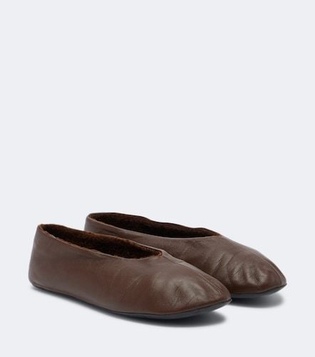 Ballerines Stella en cuir et shearling - The Row - Modalova