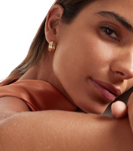 Boucles d'oreilles Serge en or 10 ct - Stone and Strand - Modalova