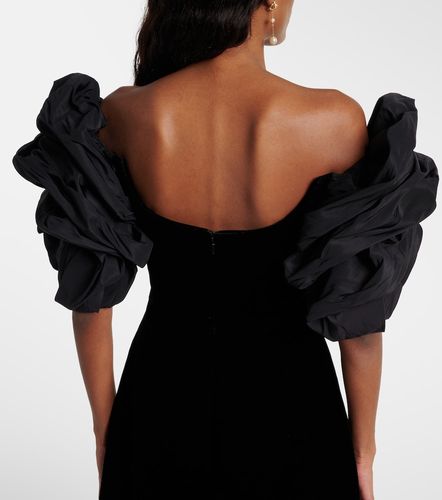 Robe à encolure bardot en velours - Carolina Herrera - Modalova