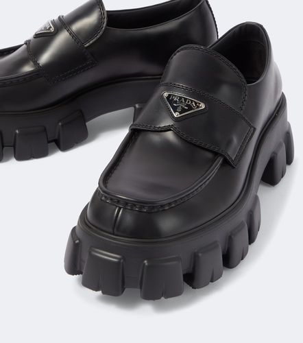 Prada Mocassins en cuir à logo - Prada - Modalova