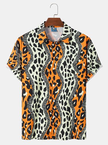 Chemises à manches courtess avec poche poitrine à imprimé léopard - ChArmkpR - Modalova