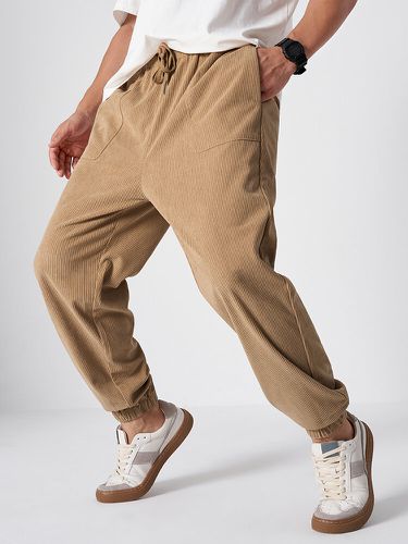 Pantalon long en velours côtelé uni à deux grandes pochess - ChArmkpR - Modalova