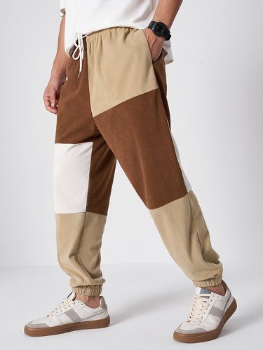 Pantalon long en velours côtelé à double poches - ChArmkpR - Modalova