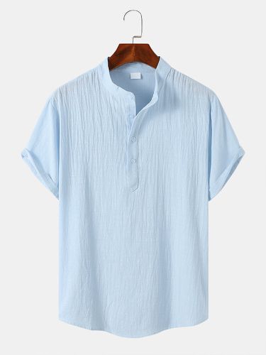 Chemises Henley texturées à demi-bouton de couleur unies - Mensclo - Modalova
